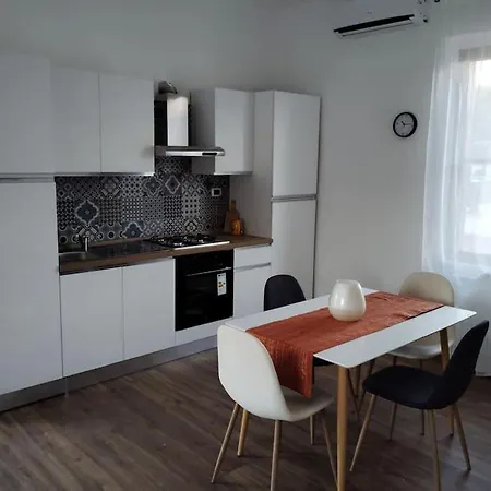 Casa Vacanze Liberta Bisceglie Esterno foto